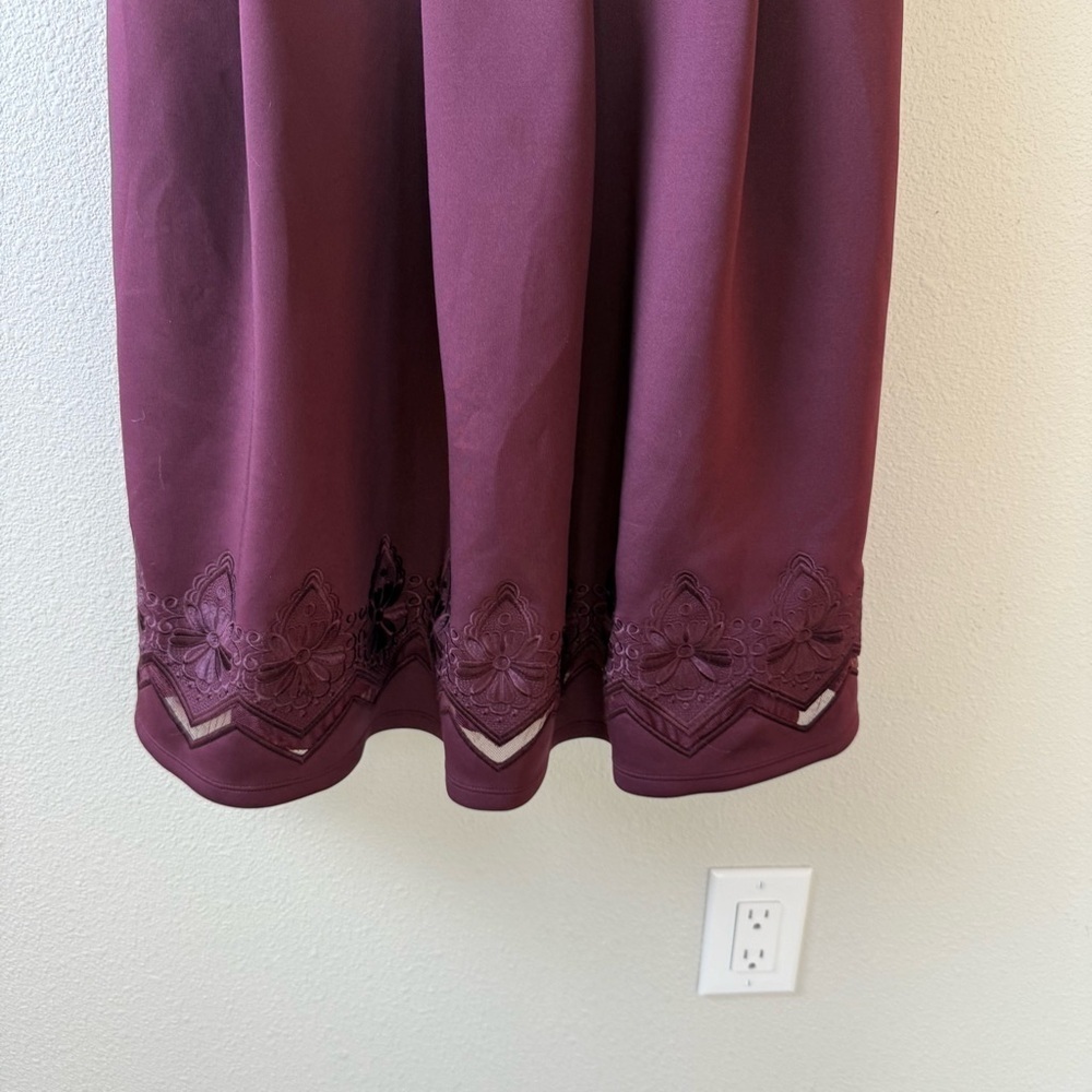 Ted Baker Embroidered Cheskka Dress Burgundy Party Cocktail Women’s Size 10 - Picture 7 of 14